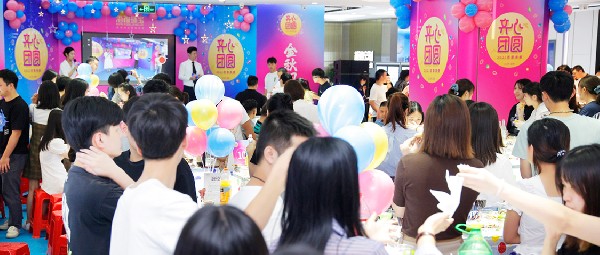 港福家宴 | 一杯濃醇酒，四海話團圓